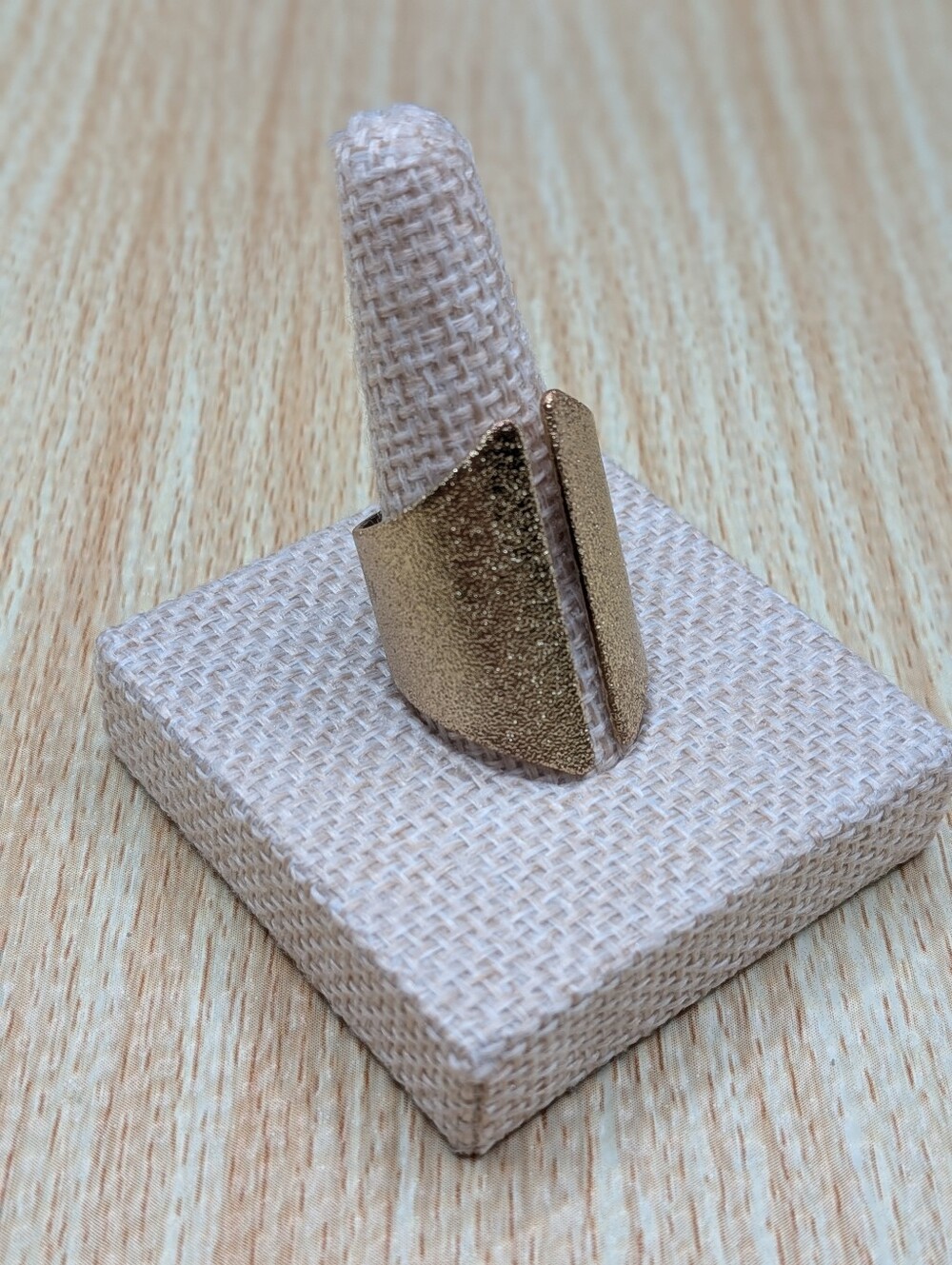 Textured Geometric Ring - Picture 3 of 4